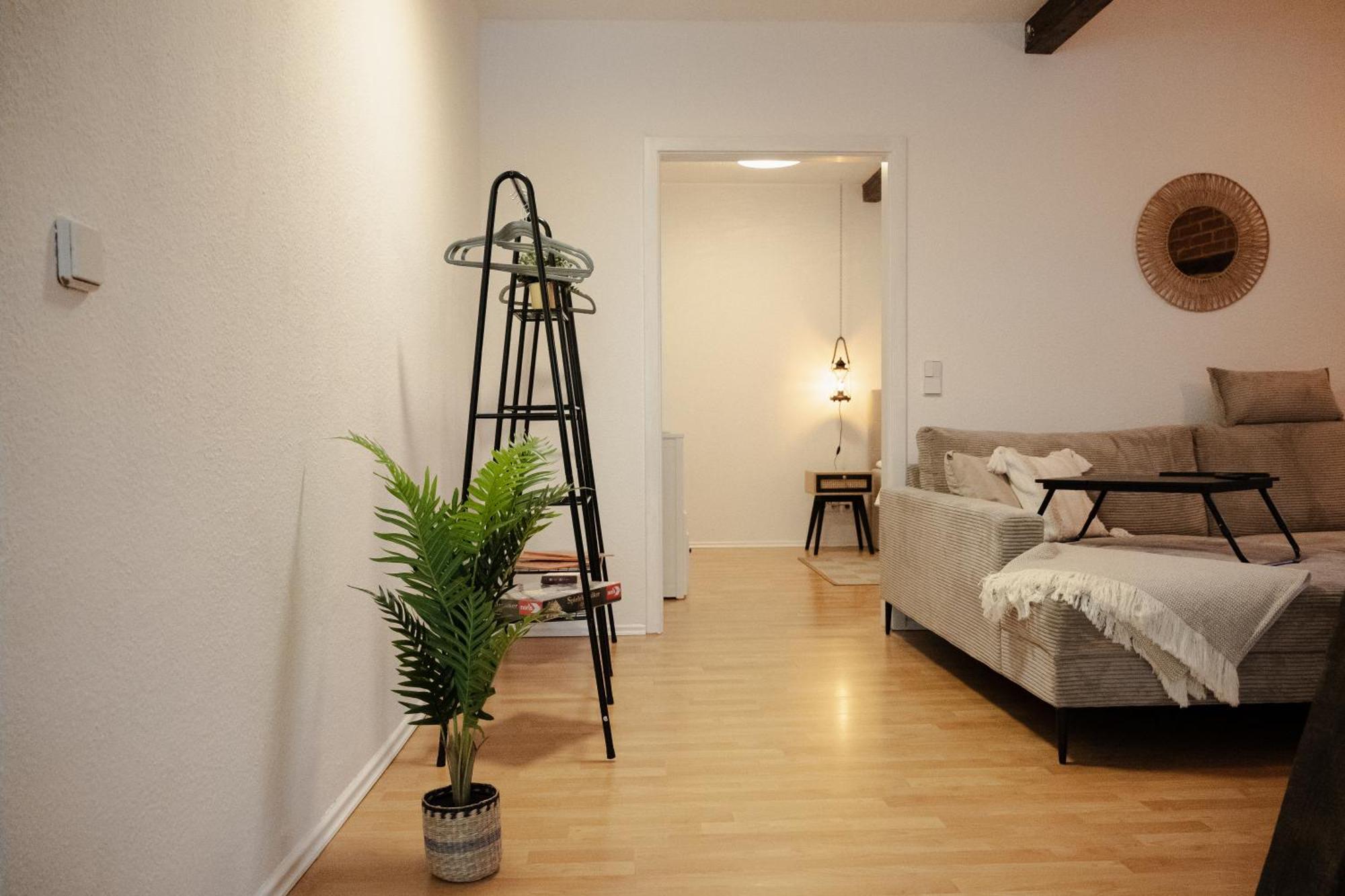 Jasta Homes Altstadt, Zentral, Ueberdachter Parkplatz, Netflix, Vollausstattung, Loft, Modern Und Komfort Hamelin Exteriér fotografie